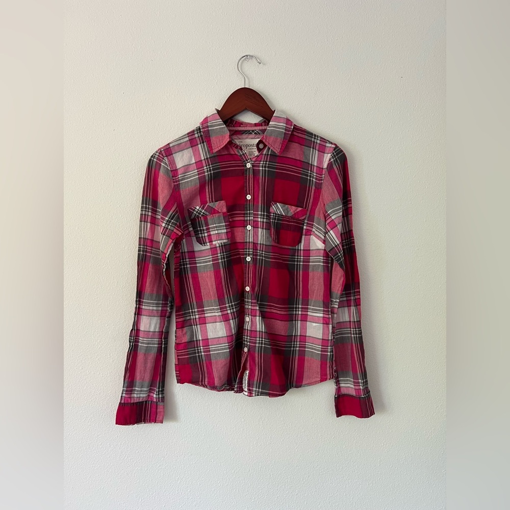 Aeropostale Red Plaid Lightweight Button-Down Shirt